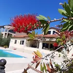 Nice, Cosy With Shared Outdoor Pool Διαμέρισμα Banjole